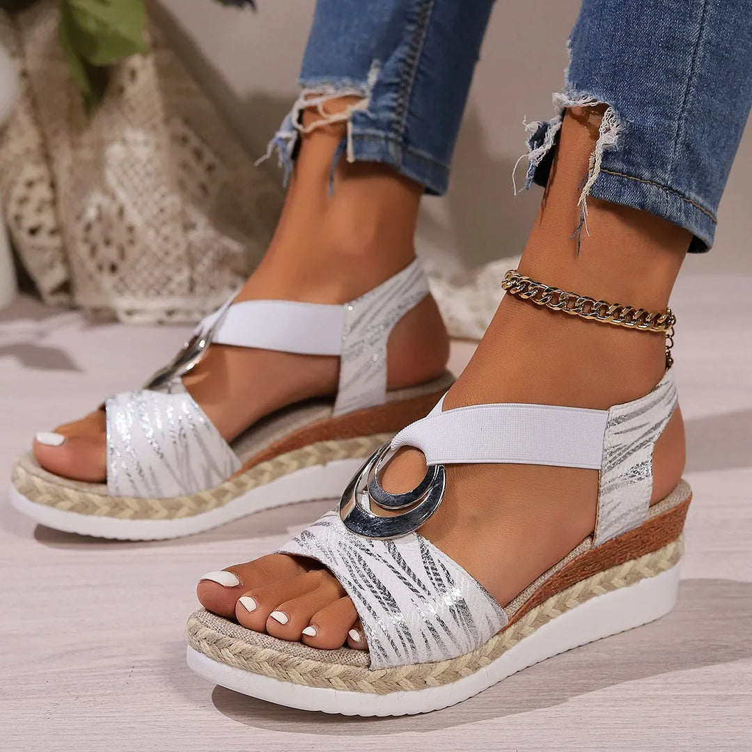 Rosalie - Timeless Style Sandals