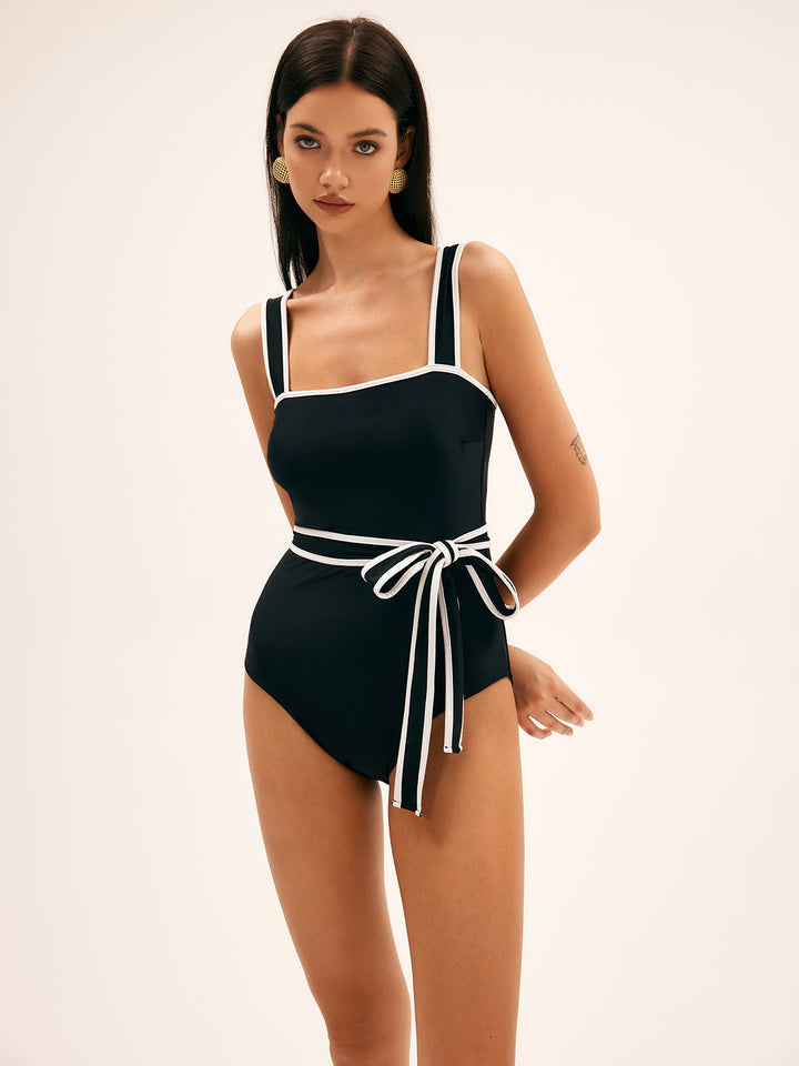 Yuri™ - Elegant Style Swimsuit