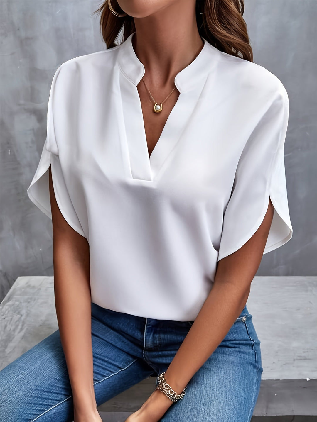 Gloria™ - Elegant V-Neck Blouse