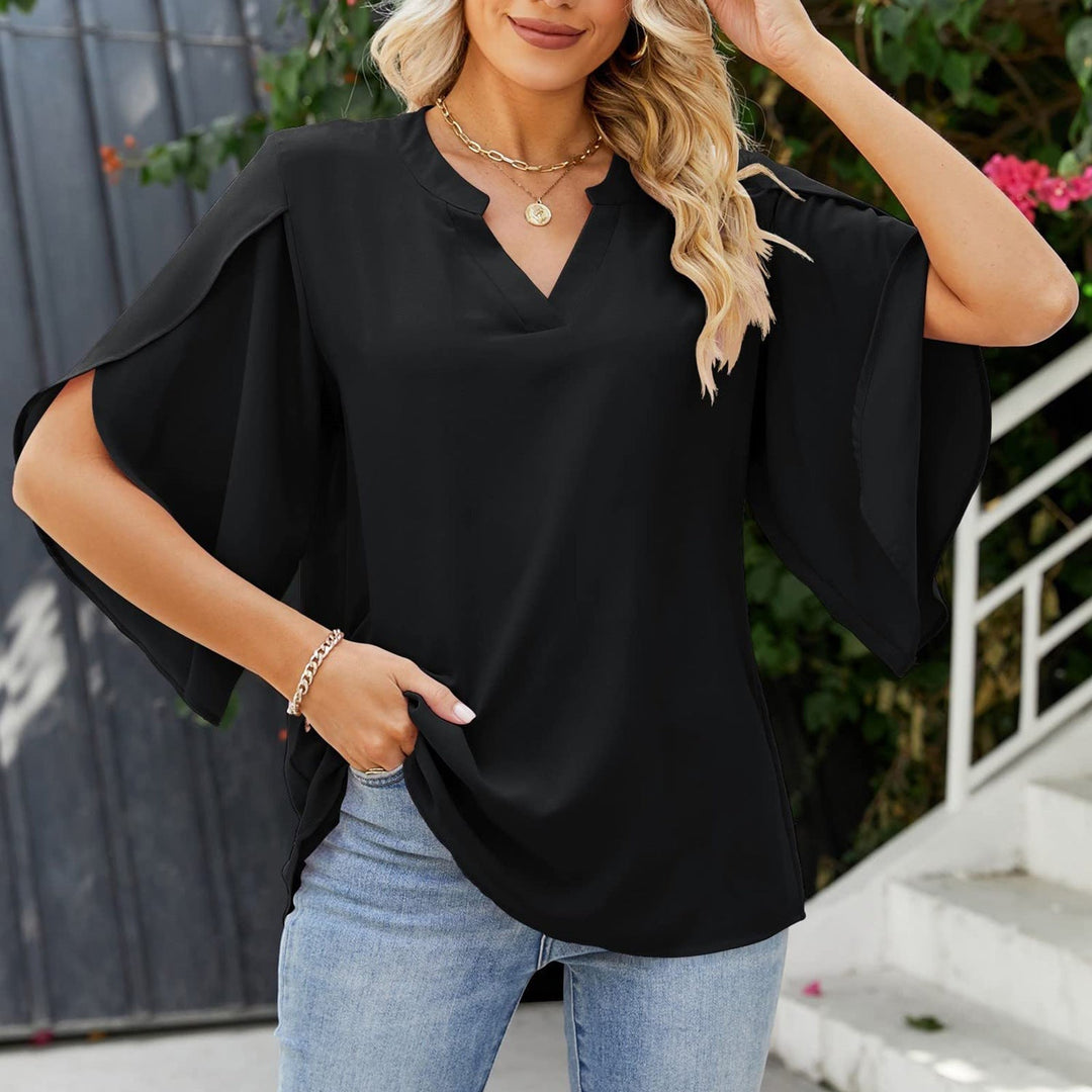 Virginia ™ - Loose Elegant V-Neck Top