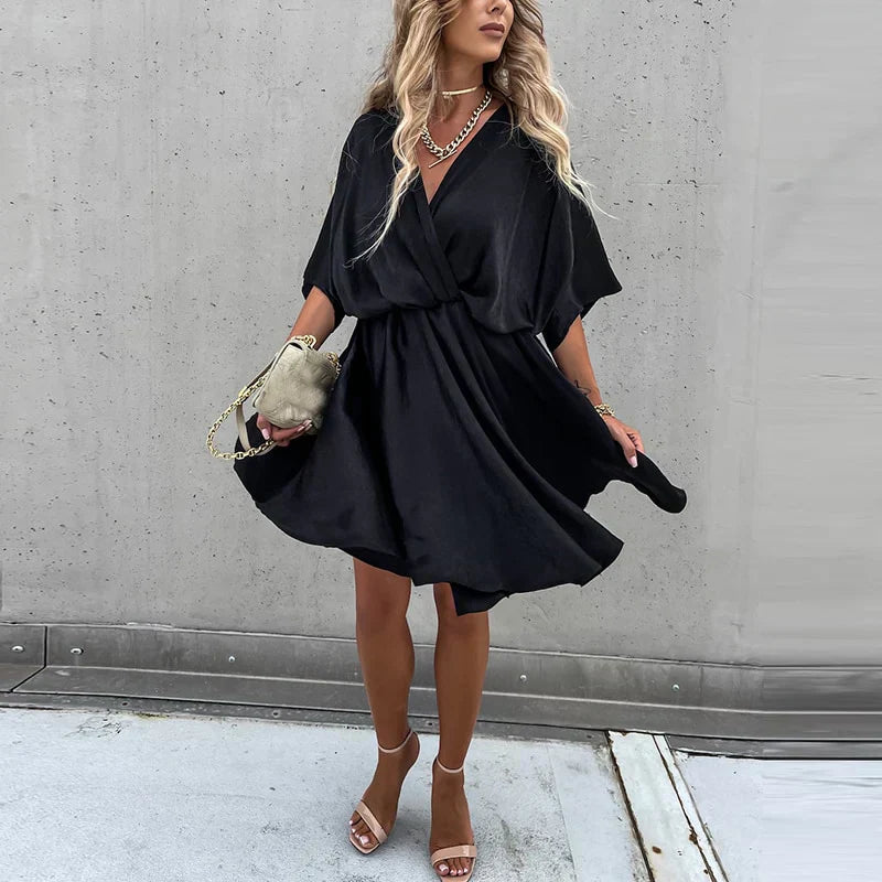 Queenie™ - Chic Flowy Dress