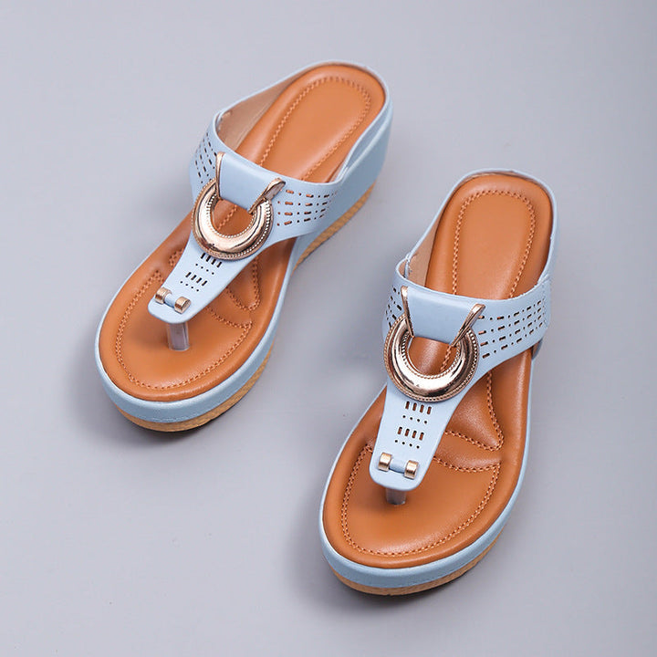 Solaire™ - Elevated Toe-Ring Sandals